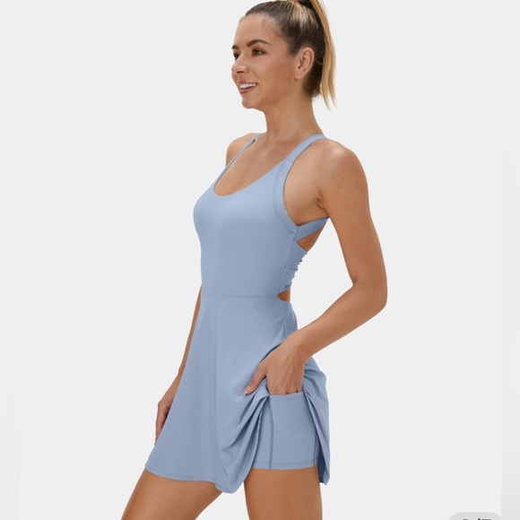 HALARA Dresses & Skirts - Halara Backless Cut Out Twisted Side Pocket 2-in-1 Barre Ballet Dance Dress M